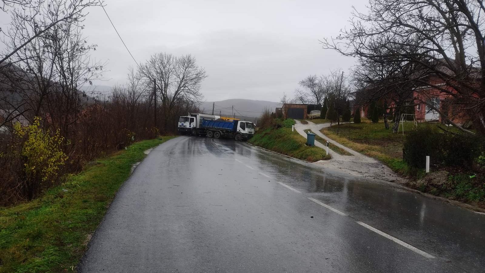 Standoff in Kosovo Approaches Three Weeks of Near-Total Media Blackout