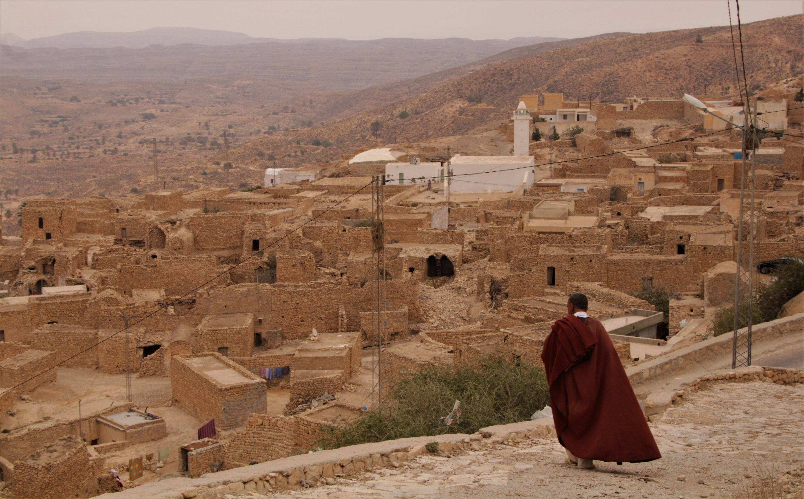 Choosing Ancienne Over Avantgard With a Journey Through the Dahar, Tunisia