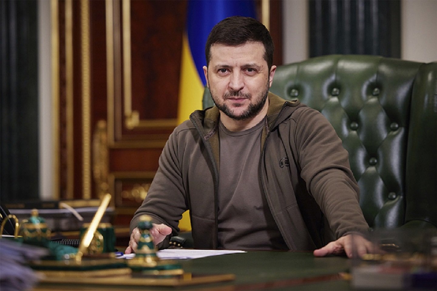 Zelensky Says If He Loses Bakhmut, “Society Will Push Me To Compromise”