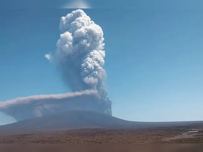 Ethiopia’s Hayli Gubbi Volcano Erupts for the Time in 12,000 Years Following Thankful Early Warning